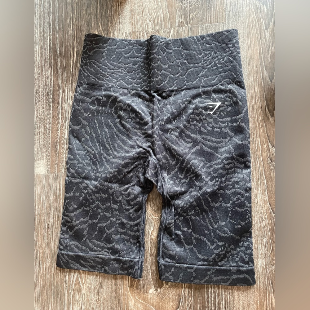 Gym Shark Adapt Animal Seamless Cycling Women’s Shorts